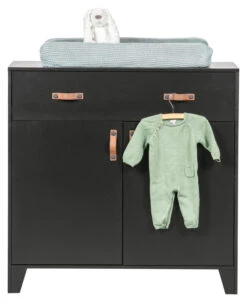 Woood Dian Kids Kommode/Skap - Sort Furu -UNOLIVING Butikk EE02383 4 2165