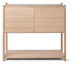 GEJST Sceene Hylle C Lys Eik