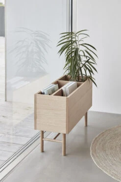 Hübsch Ground Planter M. 3 Rum - Natur -UNOLIVING Butikk hubsch planter m 3 rum egefiner blomsterkasser HU00148 3 4a87