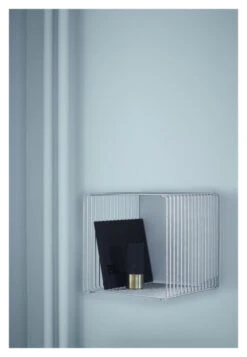 Panton Wire Trådreol Single, D38, Chrome 9 Panton Wire Trådreol Single, D38, Chrome -UNOLIVING Butikk panton wire traadreol single d38 chrome reoler MT00058 2 c4e3