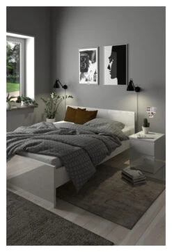 Naia Sengebord - Hvit Høyglans 9 Naia Sengebord - Hvit Høyglans -UNOLIVING Butikk tvilum naia sengebord hvid hoejglans sengebord TV04659 2 c3c8