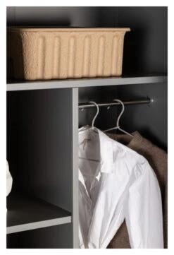 Piring Garderobeskap - Lysegrå -UNOLIVING Butikk venture design piring garderobeskab lysegraa VD02071 9 4221